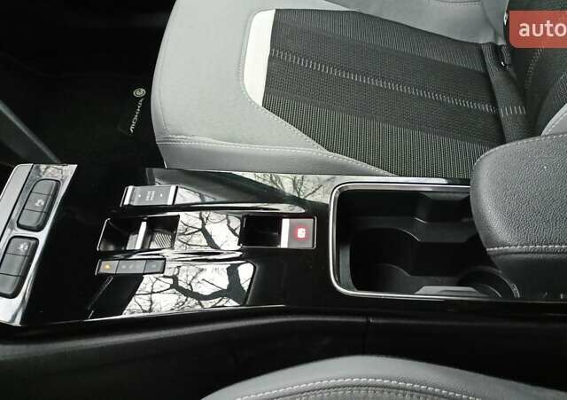 Зеленый Опель Mokka-e, объемом двигателя 0 л и пробегом 12 тыс. км за 17500 $, фото 14 на Automoto.ua