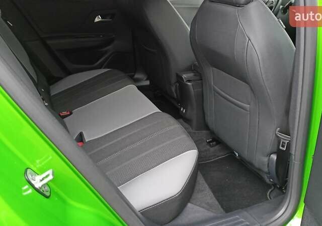 Зеленый Опель Mokka-e, объемом двигателя 0 л и пробегом 12 тыс. км за 17500 $, фото 23 на Automoto.ua