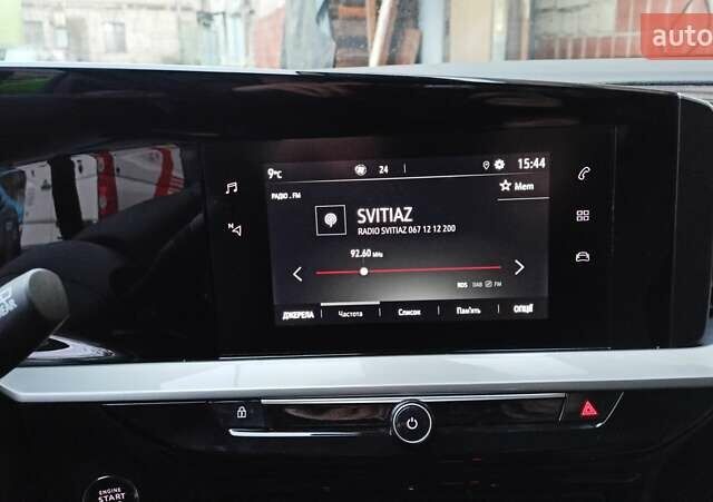 Зеленый Опель Mokka-e, объемом двигателя 0 л и пробегом 12 тыс. км за 17500 $, фото 11 на Automoto.ua