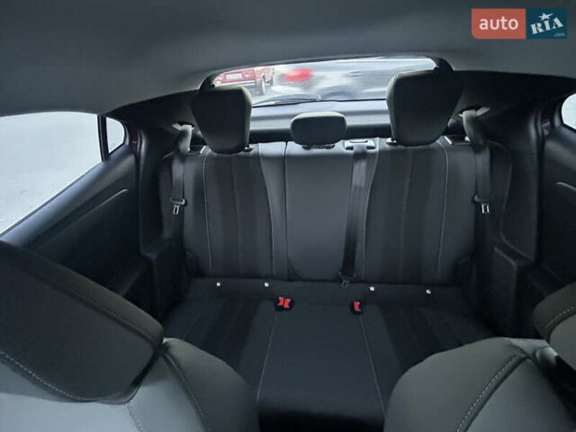 Красный Опель Mokka, объемом двигателя 0 л и пробегом 42 тыс. км за 18500 $, фото 15 на Automoto.ua