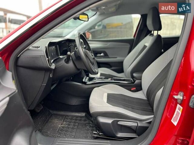 Червоний Опель Mokka, об'ємом двигуна 1.2 л та пробігом 15 тис. км за 18000 $, фото 22 на Automoto.ua