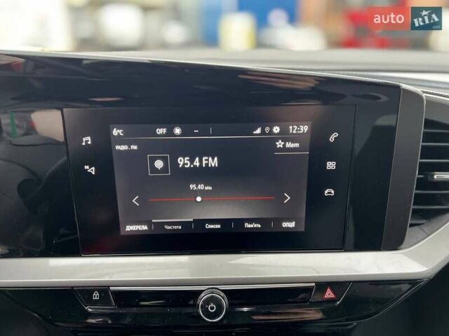 Червоний Опель Mokka, об'ємом двигуна 1.2 л та пробігом 15 тис. км за 18000 $, фото 29 на Automoto.ua