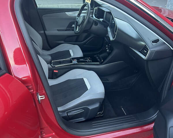 Красный Опель Mokka, объемом двигателя 0 л и пробегом 42 тыс. км за 18500 $, фото 14 на Automoto.ua