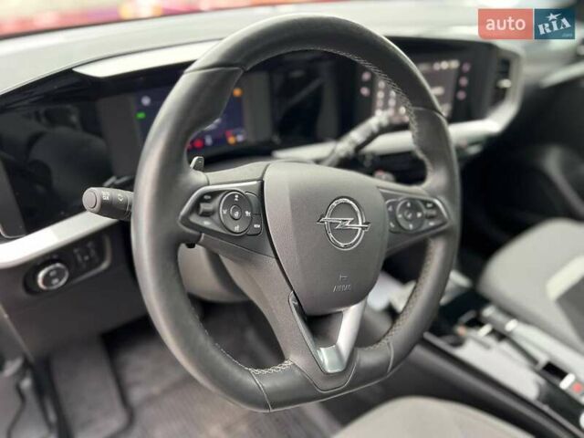 Червоний Опель Mokka, об'ємом двигуна 1.2 л та пробігом 15 тис. км за 18000 $, фото 24 на Automoto.ua