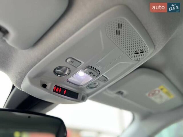 Червоний Опель Mokka, об'ємом двигуна 1.2 л та пробігом 15 тис. км за 18000 $, фото 37 на Automoto.ua