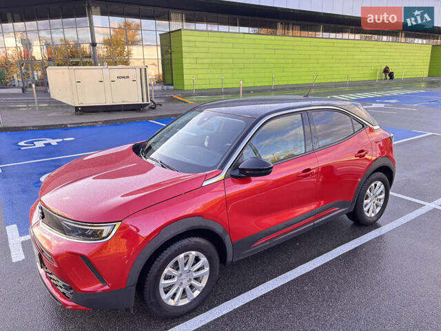 Опель Mokka 2022 у Києві на Automoto.ua Червоний Опель Mokka, об'ємом двигуна 0 л та пробігом 40 тис. км за 18000 $, фото 2 на Automoto.ua