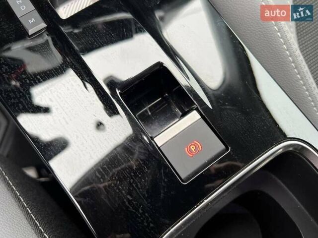 Червоний Опель Mokka, об'ємом двигуна 1.2 л та пробігом 15 тис. км за 18000 $, фото 33 на Automoto.ua