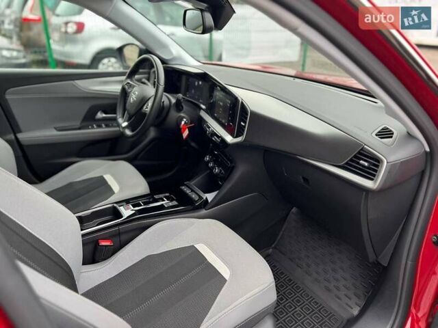 Червоний Опель Mokka, об'ємом двигуна 1.2 л та пробігом 15 тис. км за 18000 $, фото 41 на Automoto.ua