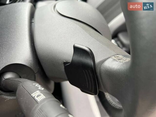 Червоний Опель Mokka, об'ємом двигуна 1.2 л та пробігом 15 тис. км за 18000 $, фото 39 на Automoto.ua