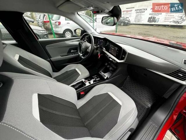 Червоний Опель Mokka, об'ємом двигуна 1.2 л та пробігом 15 тис. км за 18000 $, фото 42 на Automoto.ua