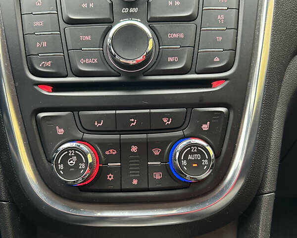 Опель Mokka, объемом двигателя 1.36 л и пробегом 41 тыс. км за 10600 $, фото 14 на Automoto.ua