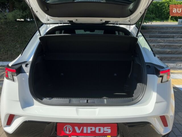 Опель Mokka 2025 года купить новое авто Опель Mokka 2025 года от официального дилера OPEL VIPOS Опель фото