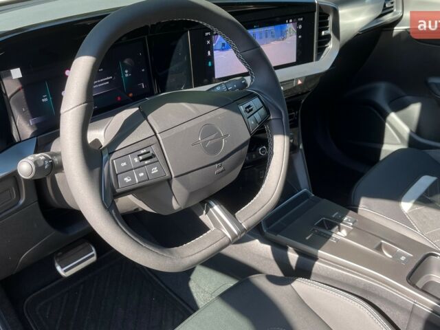 Опель Mokka 2025 года купить новое авто Опель Mokka 2025 года от официального дилера OPEL VIPOS Опель фото