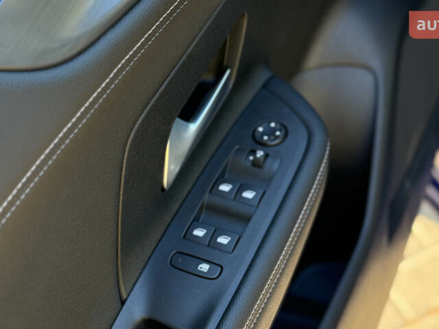 Опель Mokka 2025 года купить новое авто Опель Mokka 2025 года от официального дилера ТОВ «Альфа Авангард» Опель фото