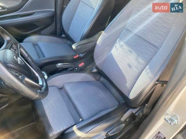 Серый Опель Mokka, объемом двигателя 1.36 л и пробегом 70 тыс. км за 13800 $, фото 8 на Automoto.ua