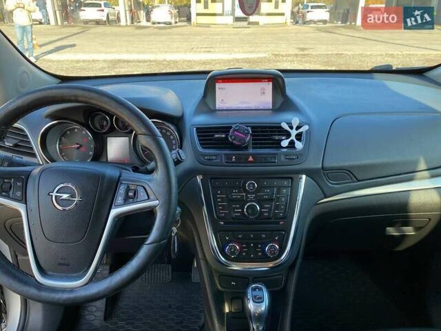 Серый Опель Mokka, объемом двигателя 1.36 л и пробегом 70 тыс. км за 13800 $, фото 16 на Automoto.ua