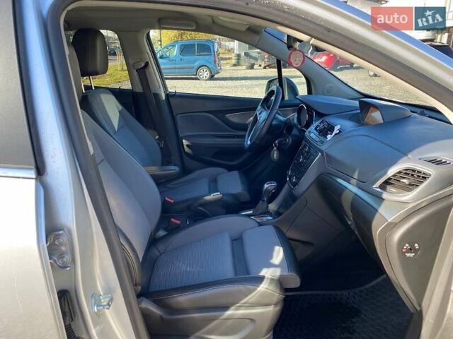 Серый Опель Mokka, объемом двигателя 1.36 л и пробегом 70 тыс. км за 13800 $, фото 11 на Automoto.ua