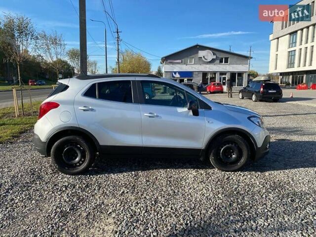 Серый Опель Mokka, объемом двигателя 1.36 л и пробегом 70 тыс. км за 13800 $, фото 3 на Automoto.ua