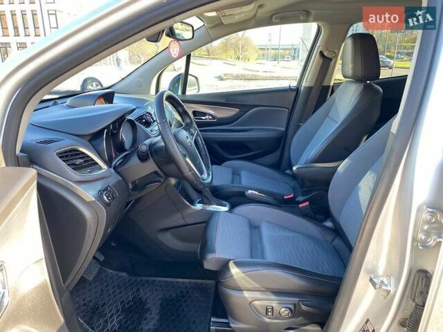 Серый Опель Mokka, объемом двигателя 1.36 л и пробегом 70 тыс. км за 13800 $, фото 7 на Automoto.ua