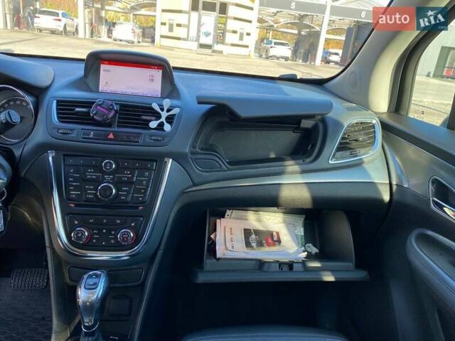 Серый Опель Mokka, объемом двигателя 1.36 л и пробегом 70 тыс. км за 13800 $, фото 15 на Automoto.ua