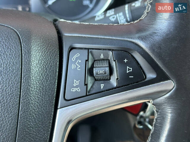 Опель Mokka 2017 в Киеве на Automoto.ua Серый Опель Mokka, объемом двигателя 1.6 л и пробегом 150 тыс. км за 14350 $, фото 29 на Automoto.ua