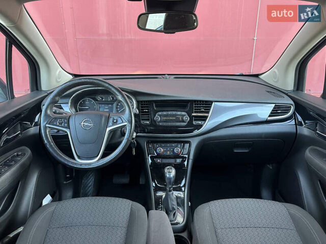 Сірий Опель Mokka, об'ємом двигуна 1.6 л та пробігом 150 тис. км за 14999 $, фото 23 на Automoto.ua