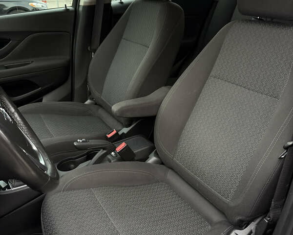 Опель Mokka 2017 в Киеве на Automoto.ua Серый Опель Mokka, объемом двигателя 1.6 л и пробегом 179 тыс. км за 13200 $, фото 20 на Automoto.ua