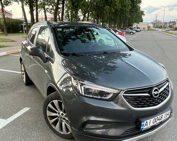 Серый Опель Mokka, объемом двигателя 1.6 л и пробегом 147 тыс. км за 15900 $, фото 2 на Automoto.ua