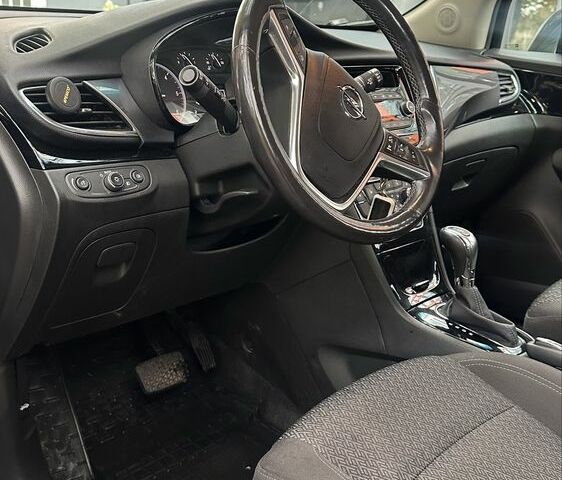 Сірий Опель Mokka, об'ємом двигуна 1.6 л та пробігом 119 тис. км за 13500 $, фото 10 на Automoto.ua
