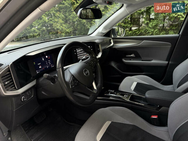 Опель Mokka 2021 в Киеве на Automoto.ua Серый Опель Mokka, объемом двигателя 1.2 л и пробегом 46 тыс. км за 18800 $, фото 12 на Automoto.ua