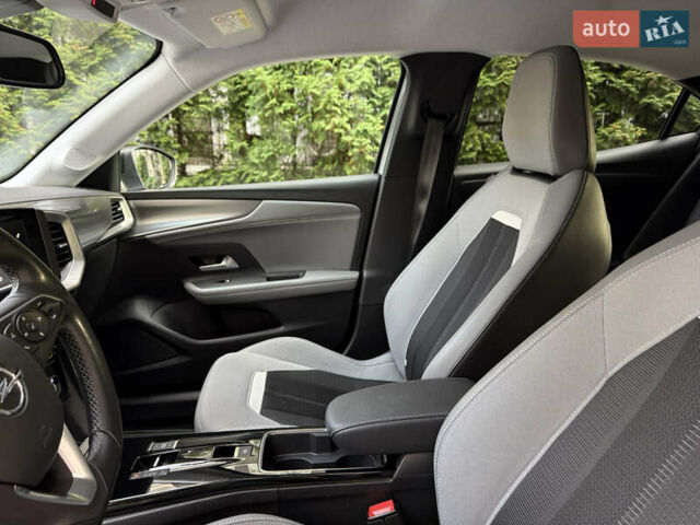 Опель Mokka 2021 в Киеве на Automoto.ua Серый Опель Mokka, объемом двигателя 1.2 л и пробегом 46 тыс. км за 18800 $, фото 13 на Automoto.ua