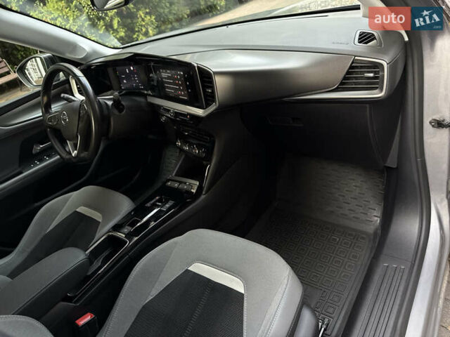 Опель Mokka 2021 в Киеве на Automoto.ua Серый Опель Mokka, объемом двигателя 1.2 л и пробегом 46 тыс. км за 18800 $, фото 25 на Automoto.ua