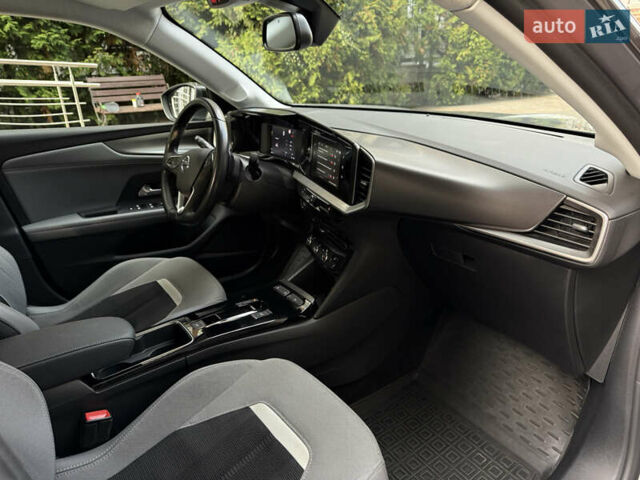 Опель Mokka 2021 в Киеве на Automoto.ua Серый Опель Mokka, объемом двигателя 1.2 л и пробегом 46 тыс. км за 18800 $, фото 23 на Automoto.ua