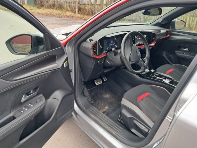 Серый Опель Mokka, объемом двигателя 0 л и пробегом 21 тыс. км за 16500 $, фото 5 на Automoto.ua