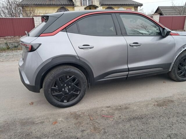 Серый Опель Mokka, объемом двигателя 0 л и пробегом 21 тыс. км за 16500 $, фото 3 на Automoto.ua