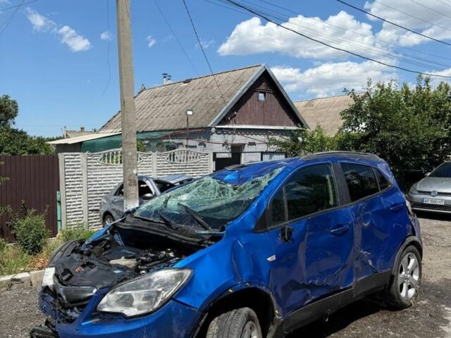 Синий Опель Mokka, объемом двигателя 1.7 л и пробегом 140 тыс. км за 1500 $, фото 4 на Automoto.ua