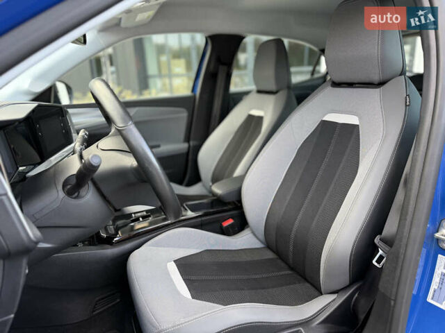 Синий Опель Mokka, объемом двигателя 0 л и пробегом 42 тыс. км за 16900 $, фото 7 на Automoto.ua
