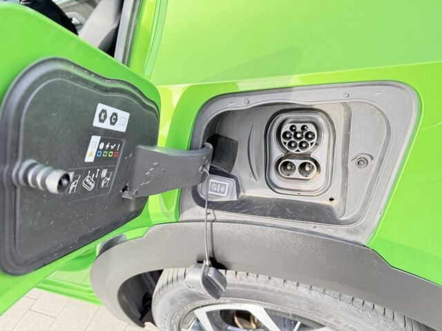 Зелений Опель Mokka, об'ємом двигуна 0 л та пробігом 58 тис. км за 17499 $, фото 10 на Automoto.ua