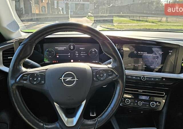 Зеленый Опель Mokka, объемом двигателя 0 л и пробегом 24 тыс. км за 19500 $, фото 19 на Automoto.ua