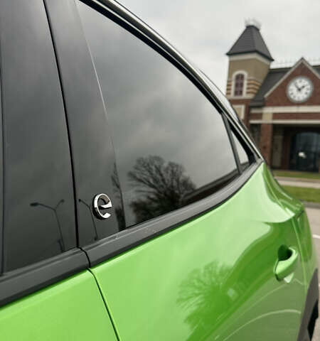 Зеленый Опель Mokka, объемом двигателя 0 л и пробегом 130 тыс. км за 15300 $, фото 6 на Automoto.ua