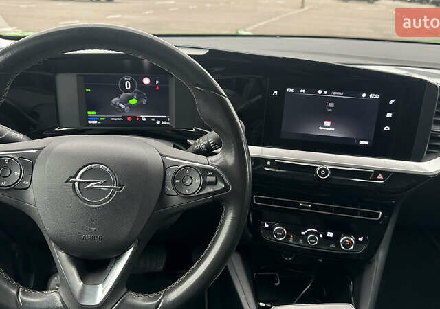 Зеленый Опель Mokka, объемом двигателя 0 л и пробегом 130 тыс. км за 15300 $, фото 19 на Automoto.ua