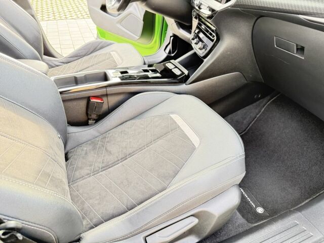 Зелений Опель Mokka, об'ємом двигуна 0 л та пробігом 58 тис. км за 17499 $, фото 16 на Automoto.ua