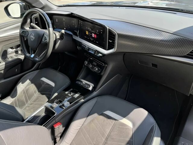 Зелений Опель Mokka, об'ємом двигуна 0 л та пробігом 11 тис. км за 10200 $, фото 9 на Automoto.ua