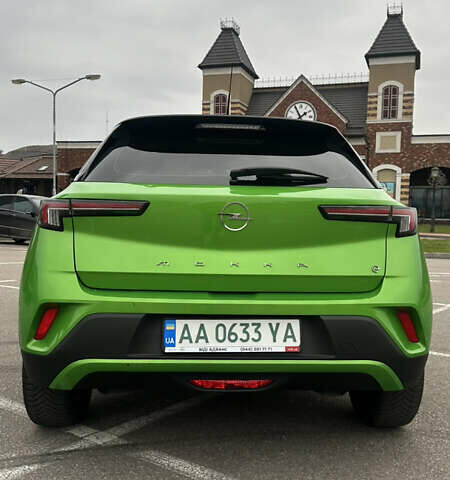 Зеленый Опель Mokka, объемом двигателя 0 л и пробегом 130 тыс. км за 15300 $, фото 3 на Automoto.ua