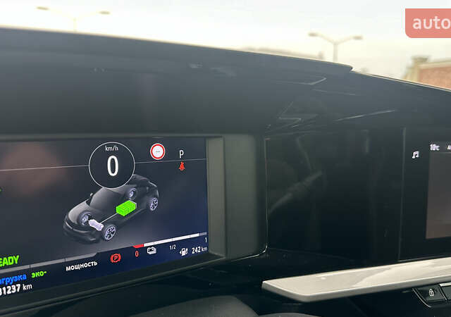 Зеленый Опель Mokka, объемом двигателя 0 л и пробегом 130 тыс. км за 15300 $, фото 18 на Automoto.ua