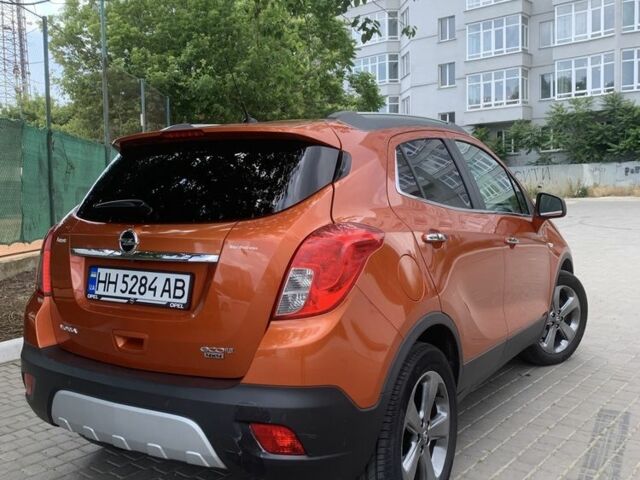 Оранжевый Опель Mokka, объемом двигателя 1.7 л и пробегом 174 тыс. км за 10500 $, фото 5 на Automoto.ua