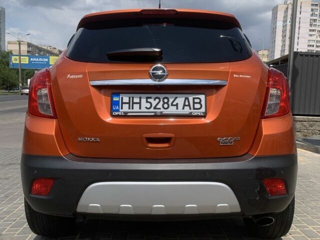 Оранжевый Опель Mokka, объемом двигателя 1.7 л и пробегом 174 тыс. км за 10500 $, фото 3 на Automoto.ua