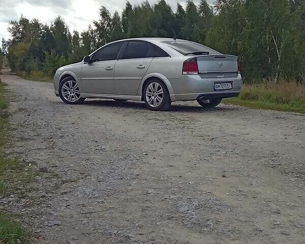 Сірий Опель Vectra GTS, об'ємом двигуна 1.9 л та пробігом 235 тис. км за 6200 $, фото 33 на Automoto.ua