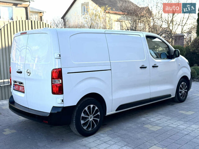 Белый Опель Vivaro-e, объемом двигателя 0 л и пробегом 50 тыс. км за 20878 $, фото 8 на Automoto.ua