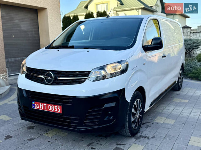 Белый Опель Vivaro-e, объемом двигателя 0 л и пробегом 50 тыс. км за 20878 $, фото 4 на Automoto.ua